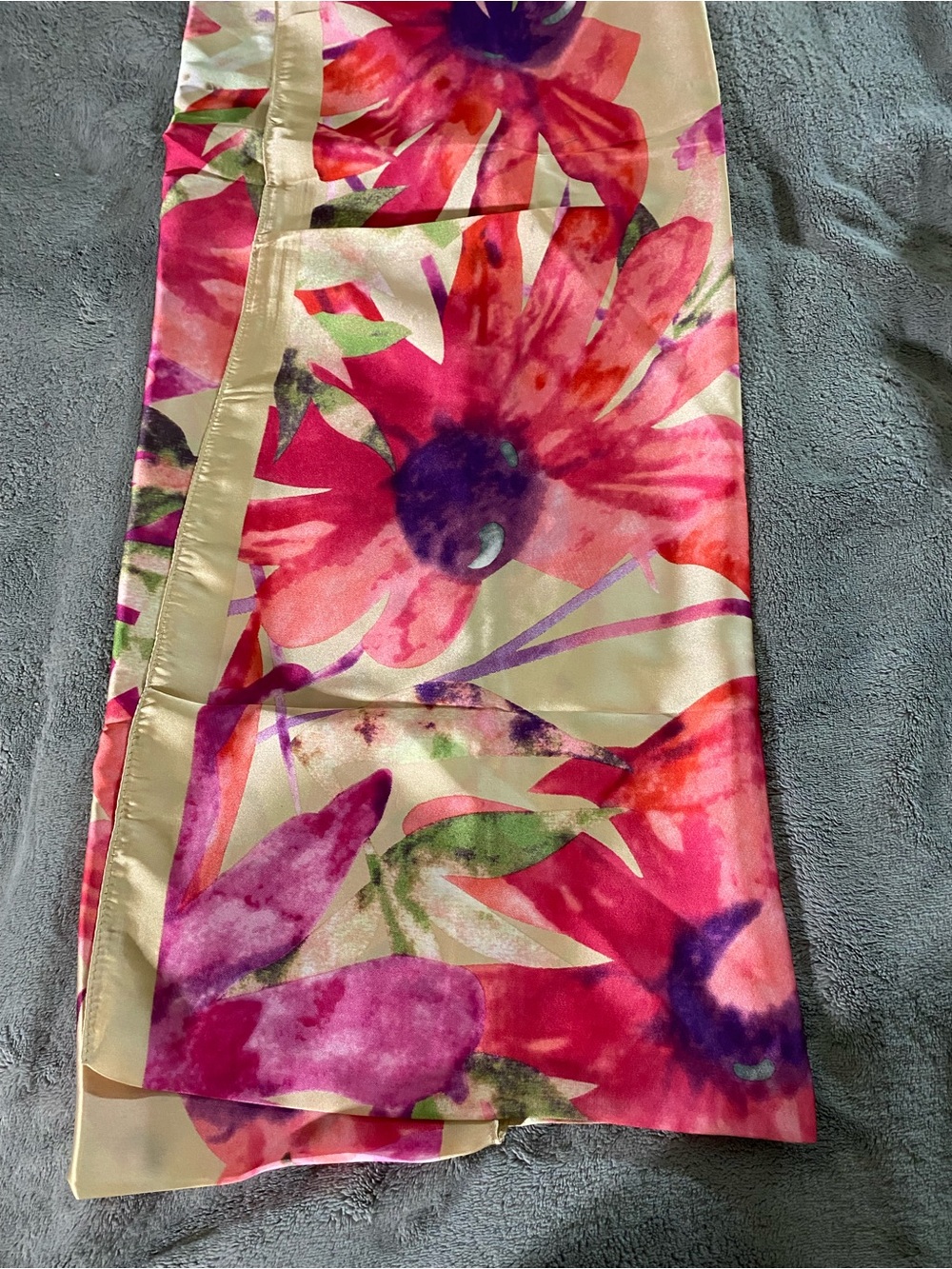 Floral Satin Midi Scarf in Pink and Cream size 180x90cm